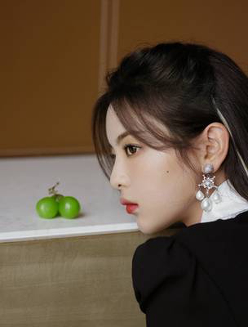 杨超越